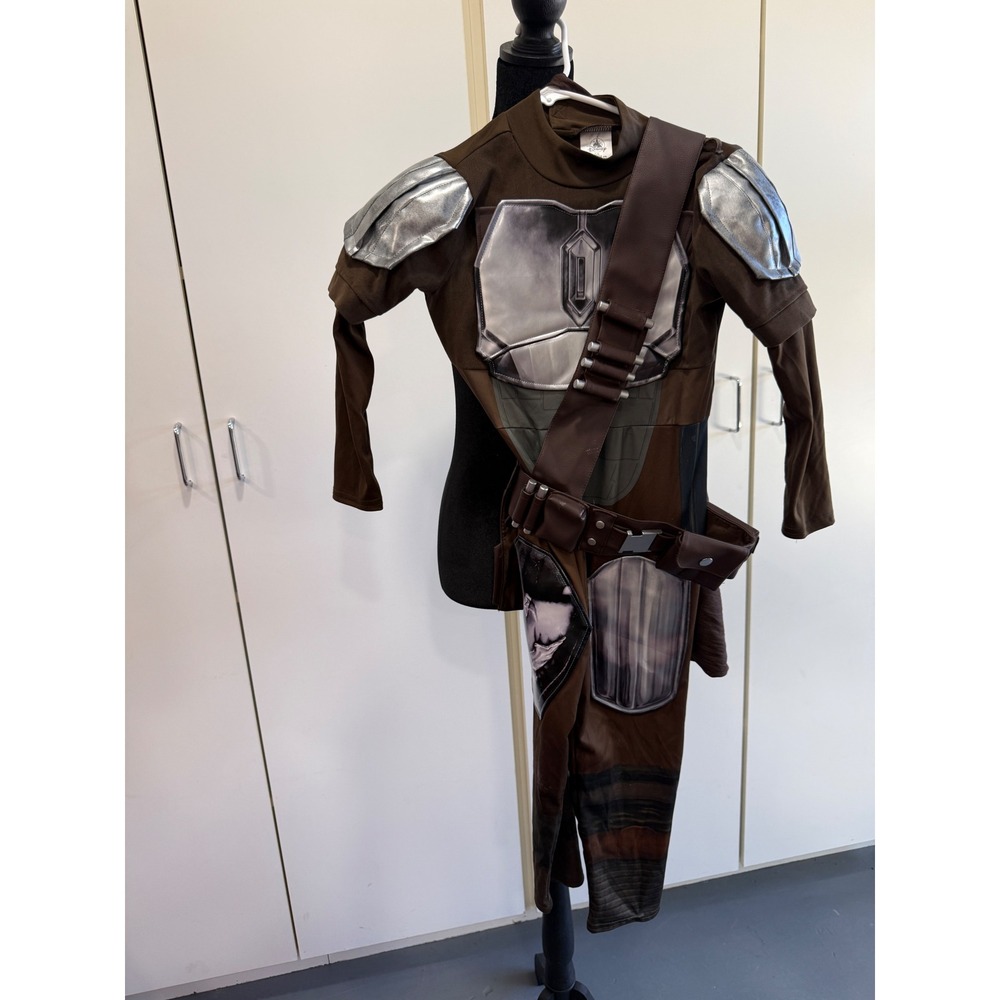 Disney Star Wars The Mandalorian Costume Beskar Armor Jumpsuit Kids Size 5/6
